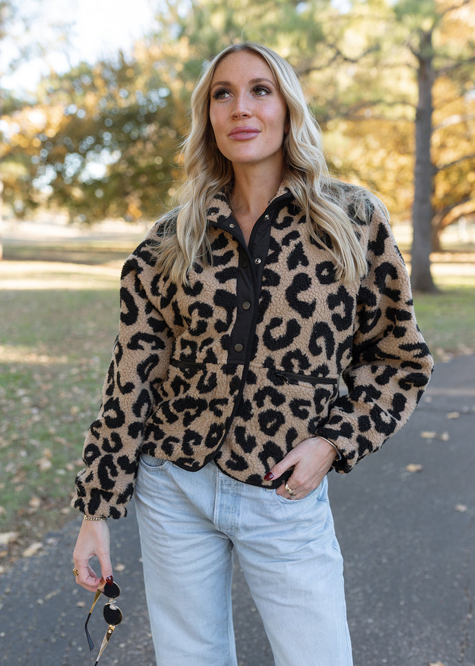 Kenzie Leopard Pattern Sherpa Jacket