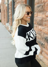 Load image into Gallery viewer, Ski Club Black &amp; White Sweater
