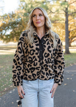 Load image into Gallery viewer, Kenzie Leopard Pattern Sherpa Jacket
