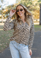 Load image into Gallery viewer, Landon Taupe Leopard Quarter Zip Pullover
