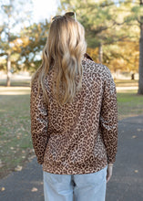 Load image into Gallery viewer, Wild Side Everyday Leopard Pullover
