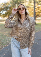 Load image into Gallery viewer, Metallic Brown Leopard Top
