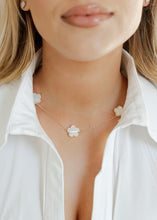 Load image into Gallery viewer, Adeline Pearl Clover Necklace
