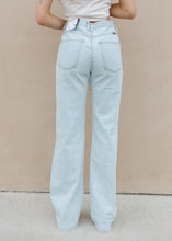 Load image into Gallery viewer, Devon Ultra High Rise 90&#39;s Flare Denim Jeans
