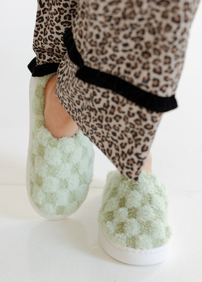 Plush Checkered Cozy Slippers - Lime