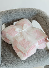 Load image into Gallery viewer, Light Pink &amp; White Cozy Checkered Blanket
