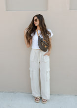 Load image into Gallery viewer, Maya Linen Utility Cargo Pants - Natural
