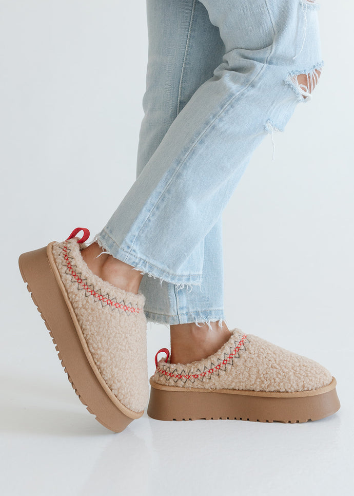 Isaac Sherpa Platform Slippers - Toffee