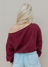 Load image into Gallery viewer, Alina Burgundy Off The Shoulder Cropped Sweatshirt
