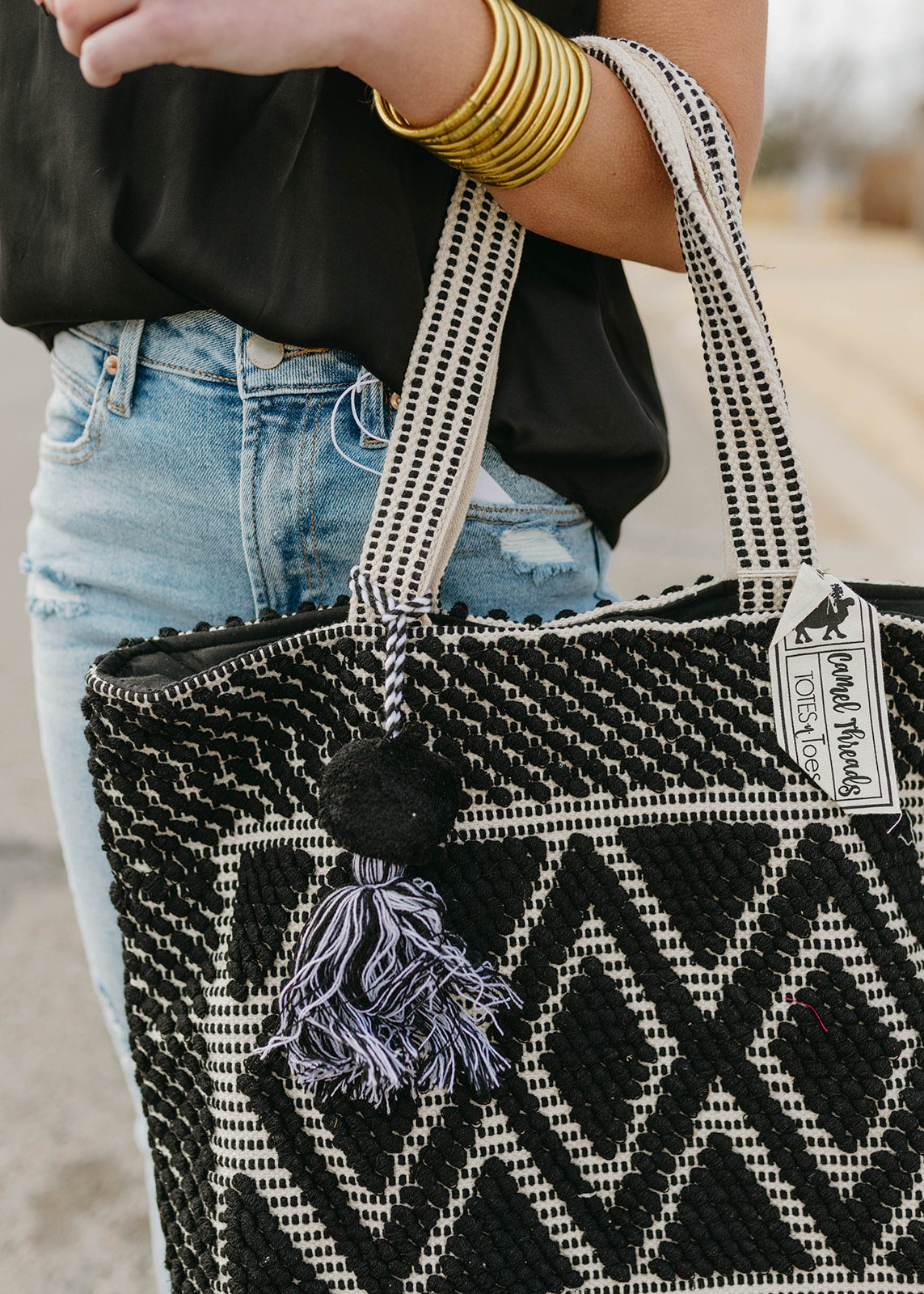 Cicily Cinch Black Check Tote & Wristlet Set – The Vintage Leopard